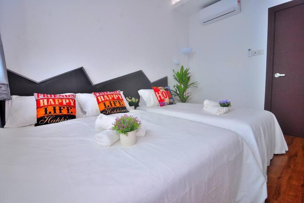 Lovely Vivamall City View With 2 Card Lv12 Kuching Exterior photo