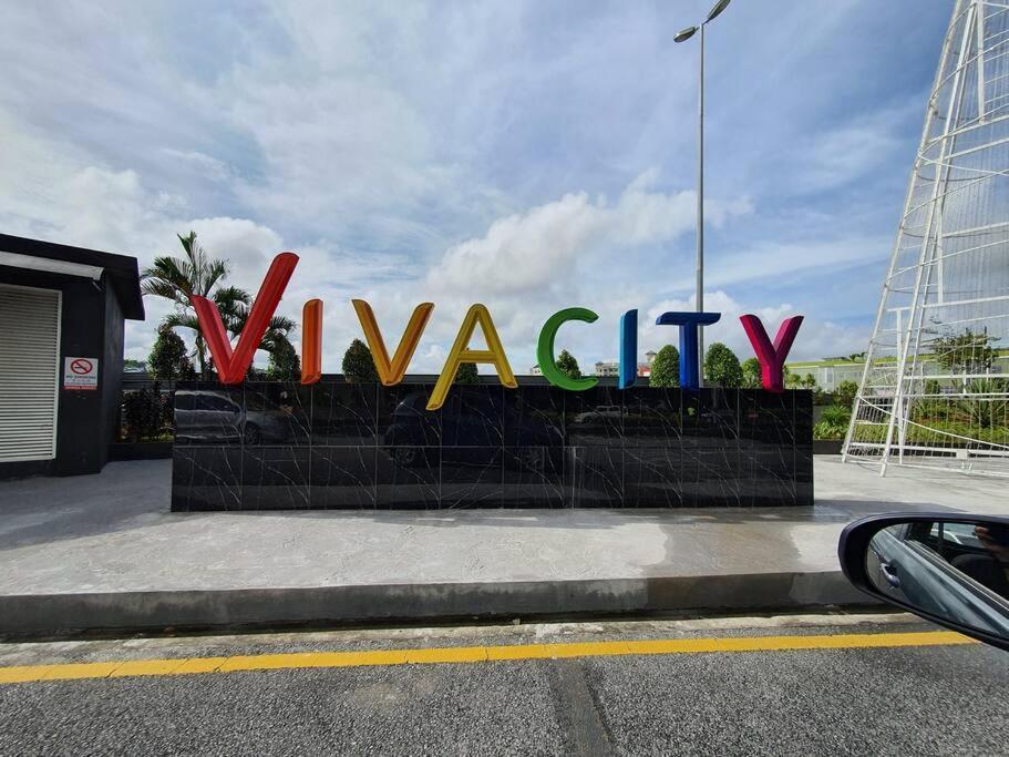 Lovely Vivamall City View With 2 Card Lv12 Kuching Exterior photo