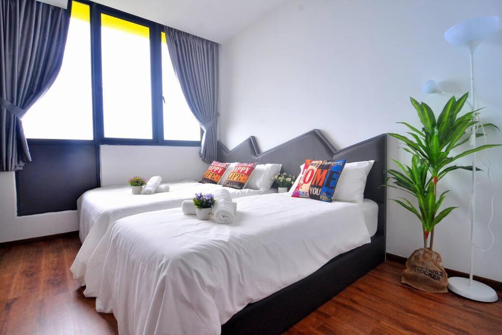 Lovely Vivamall City View With 2 Card Lv12 Kuching Exterior photo